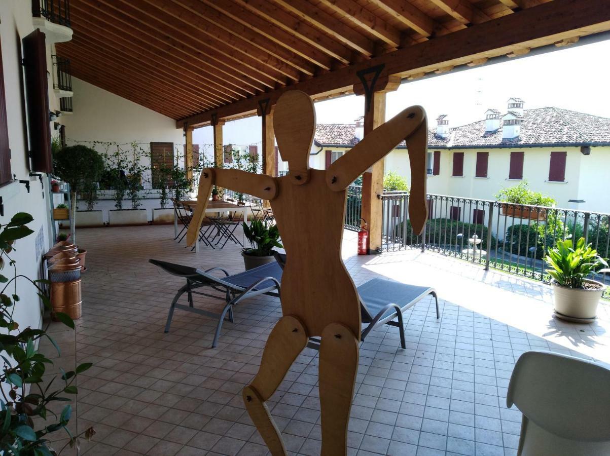 Designcontrodesign Vila Desenzano del Garda Exterior foto